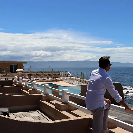 מלון Stella Di Mare 3*